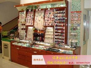 成都饰品展柜设计与制作 从烤漆柜到图文设计的全方位指南